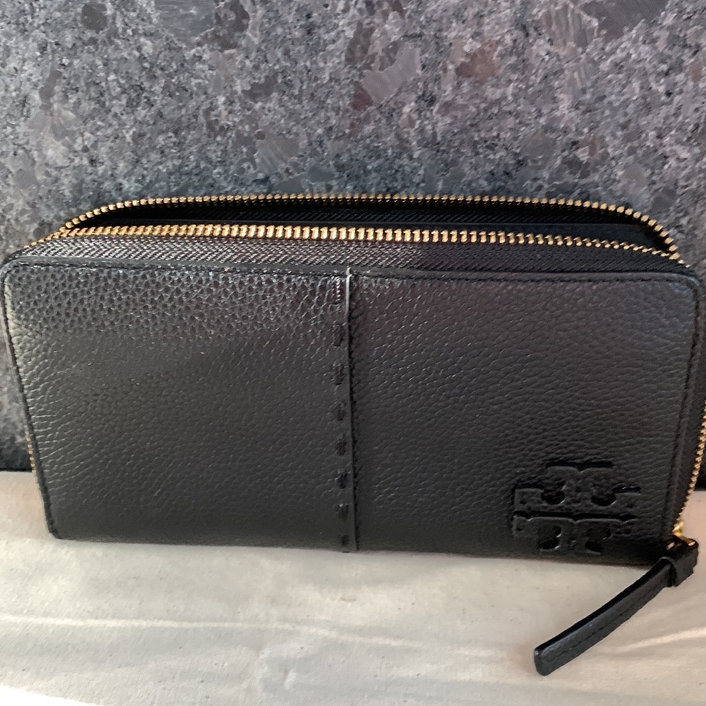 TORY BURCH MCGRAW Zip Continental Leather Wallet New
